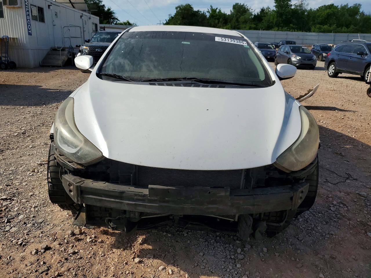2016 HYUNDAI ELANTRA