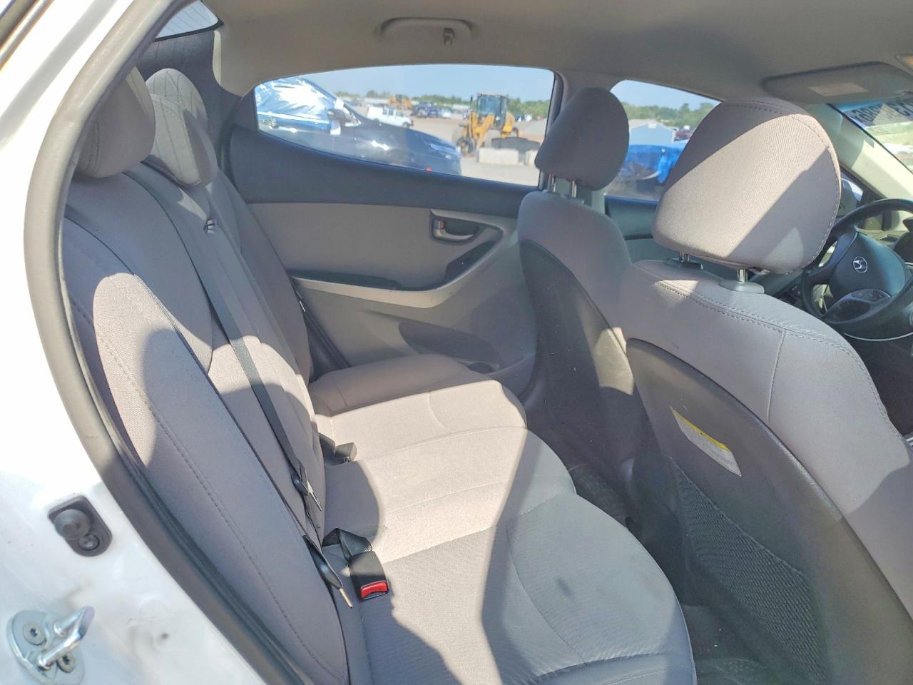 2016 HYUNDAI ELANTRA