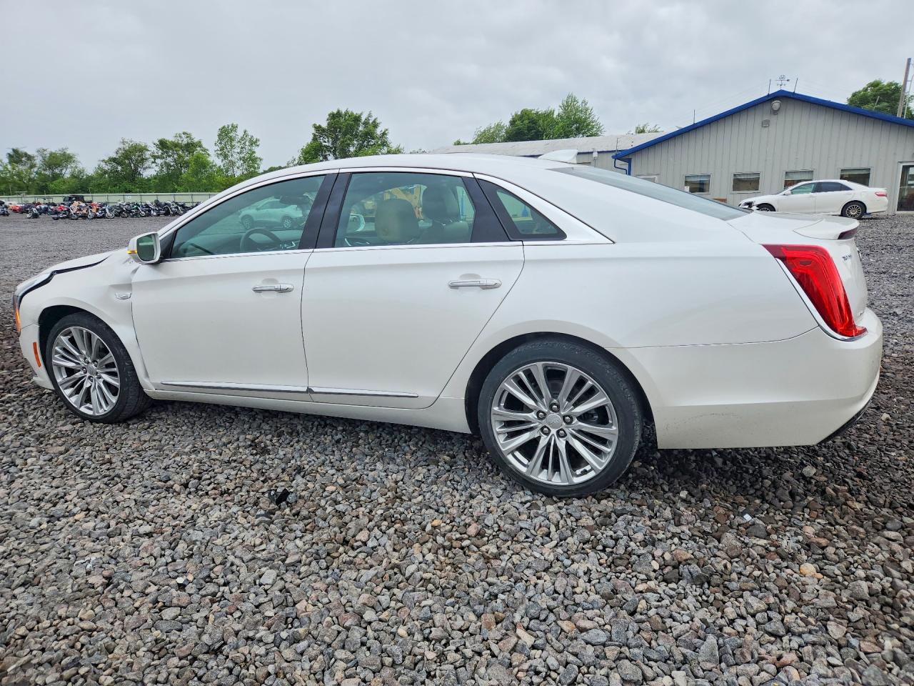 2018 CADILLAC XTS