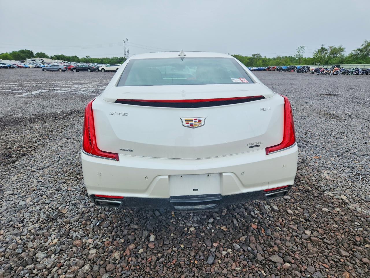 2018 CADILLAC XTS