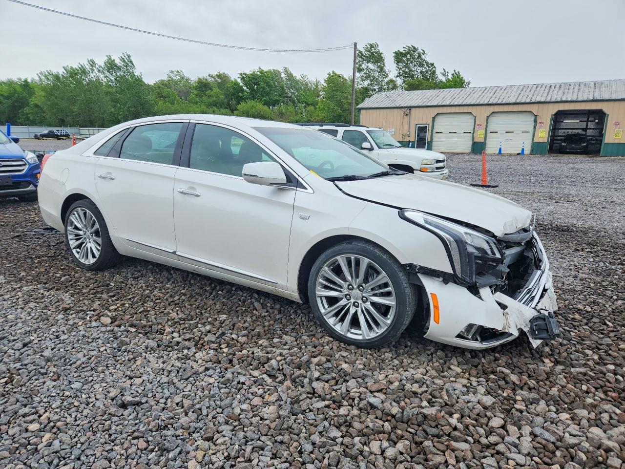 2018 CADILLAC XTS
