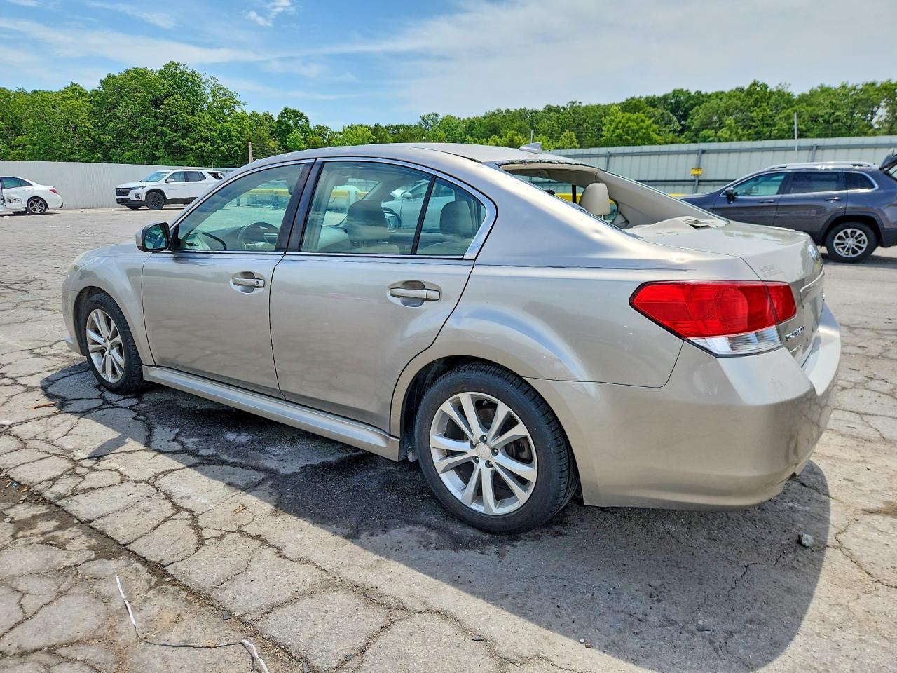 2014 SUBARU LEGACY