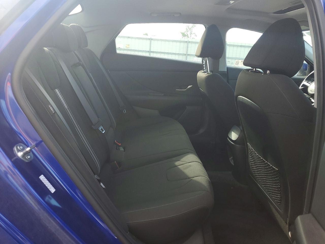 2024 HYUNDAI ELANTRA