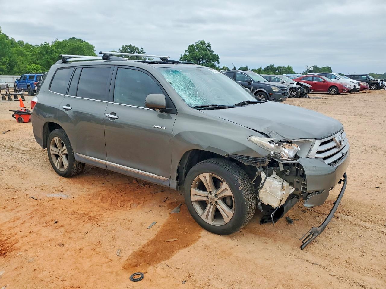 2011 TOYOTA HIGHLANDER