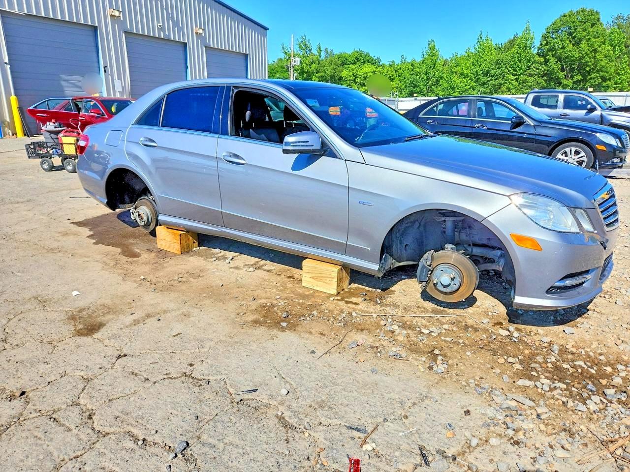 2012 MERCEDES-BENZ E-CLASS