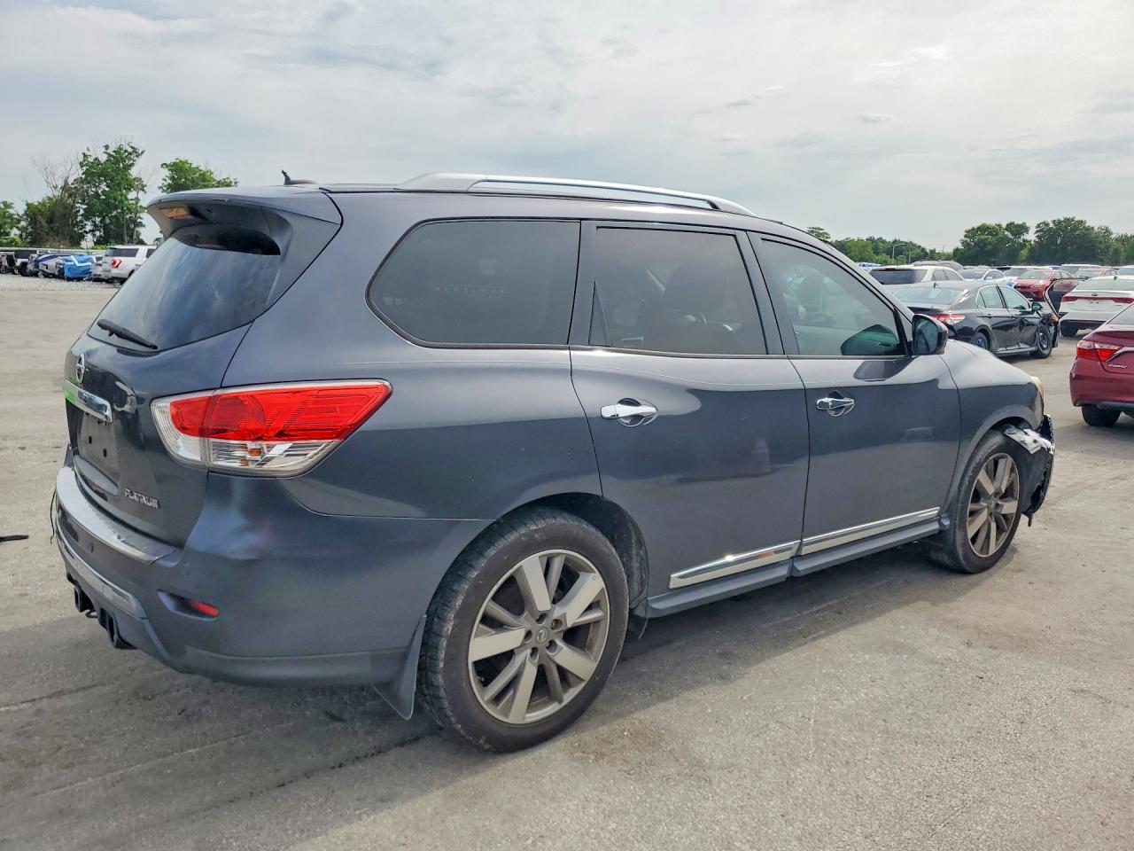 2014 NISSAN PATHFINDER