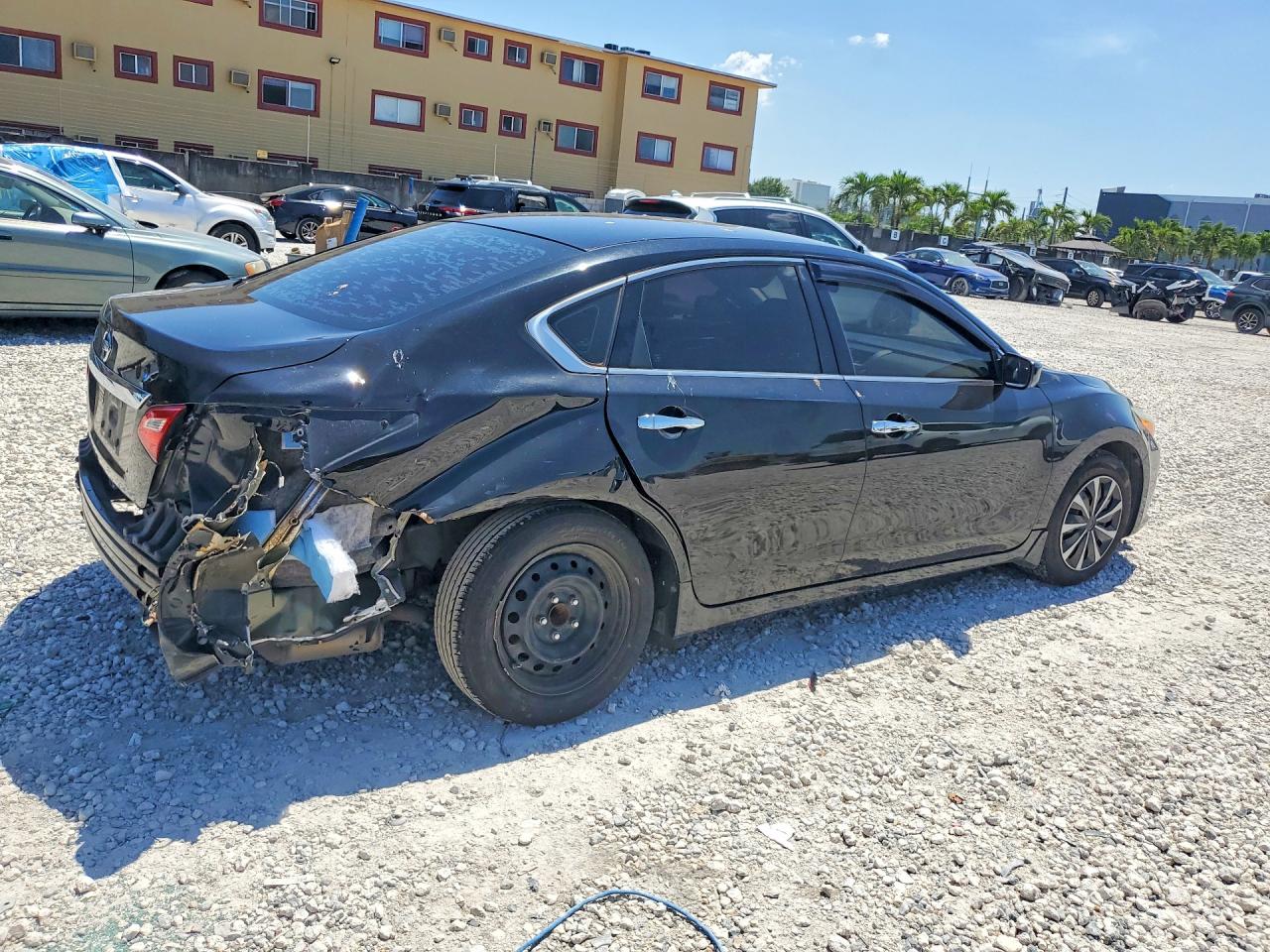 2017 NISSAN ALTIMA