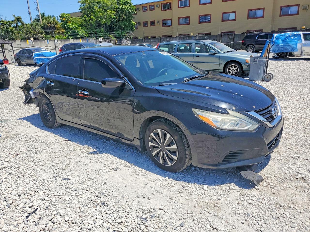 2017 NISSAN ALTIMA