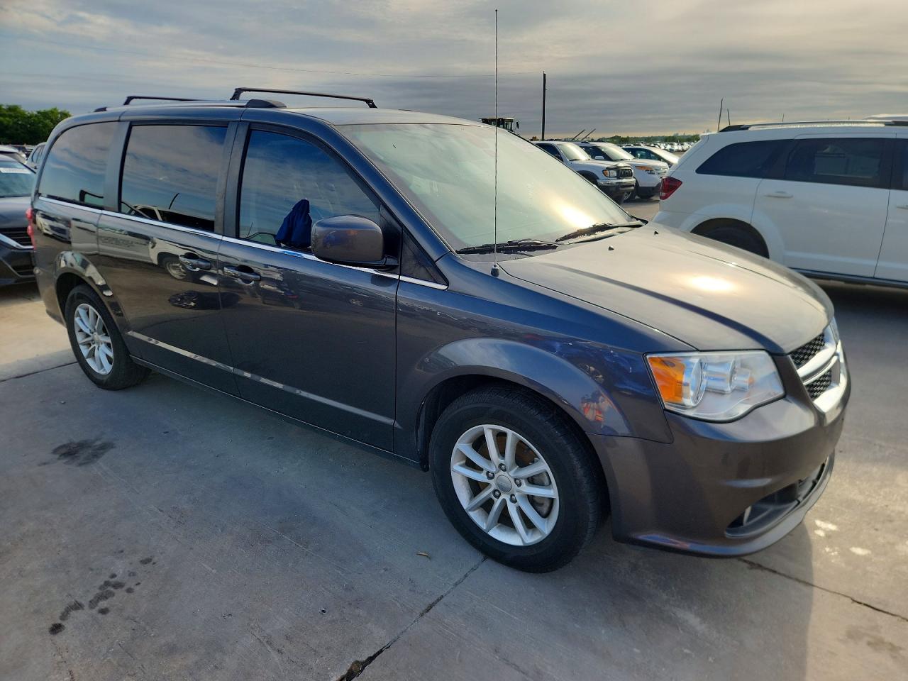 2019 DODGE CARAVAN