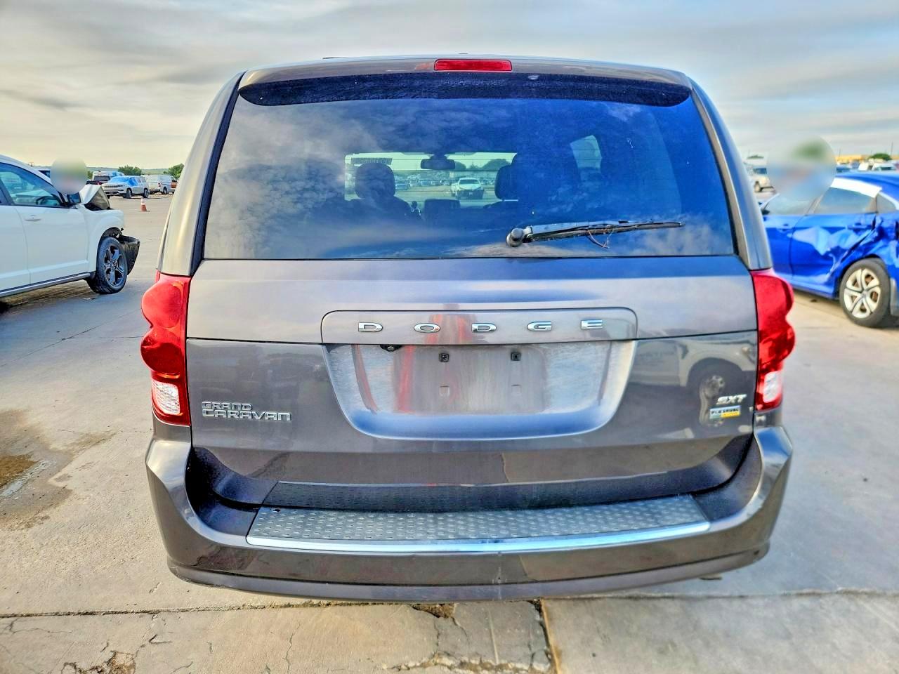 2019 DODGE CARAVAN