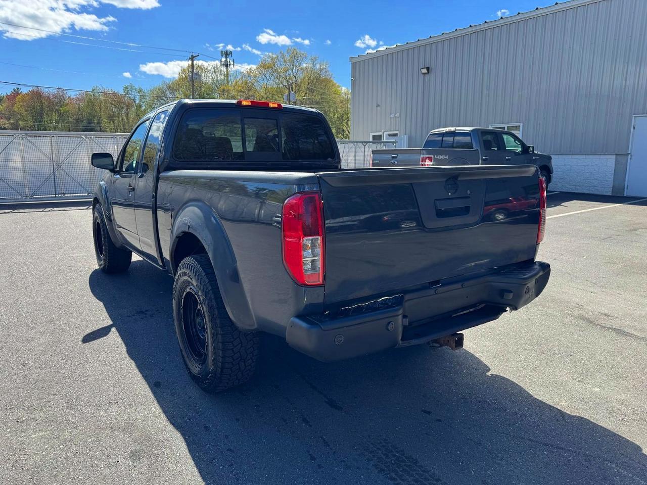 2013 NISSAN FRONTIER