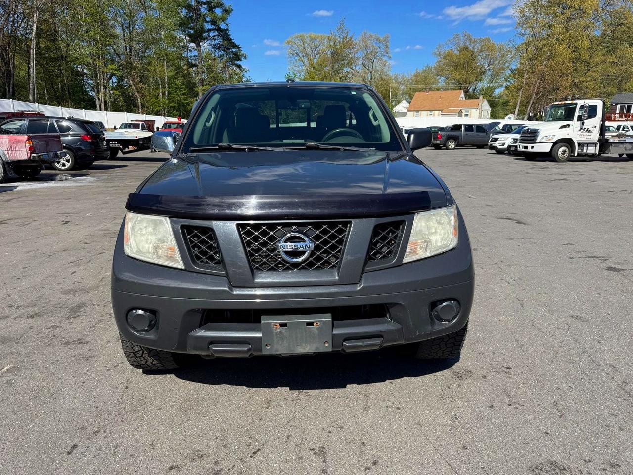 2013 NISSAN FRONTIER