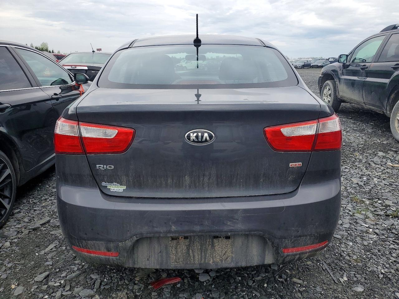 2015 KIA RIO