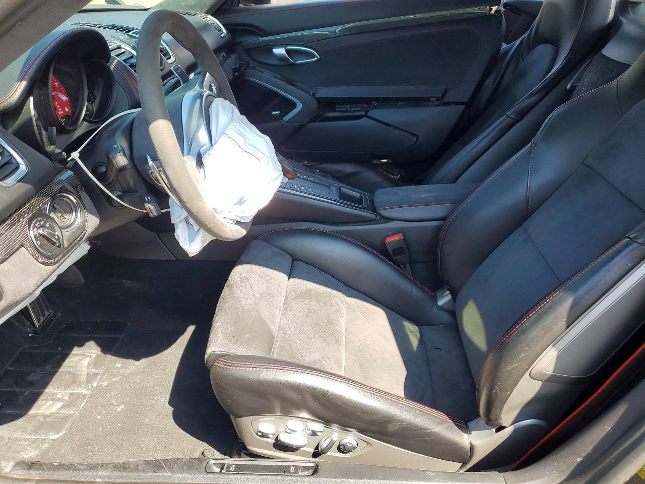 2016 PORSCHE CAYMAN