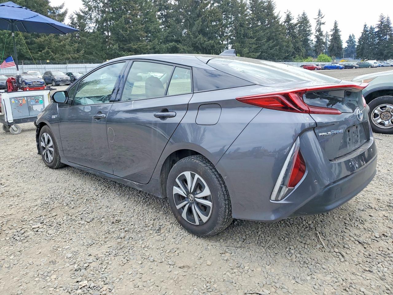 2017 TOYOTA PRIUS