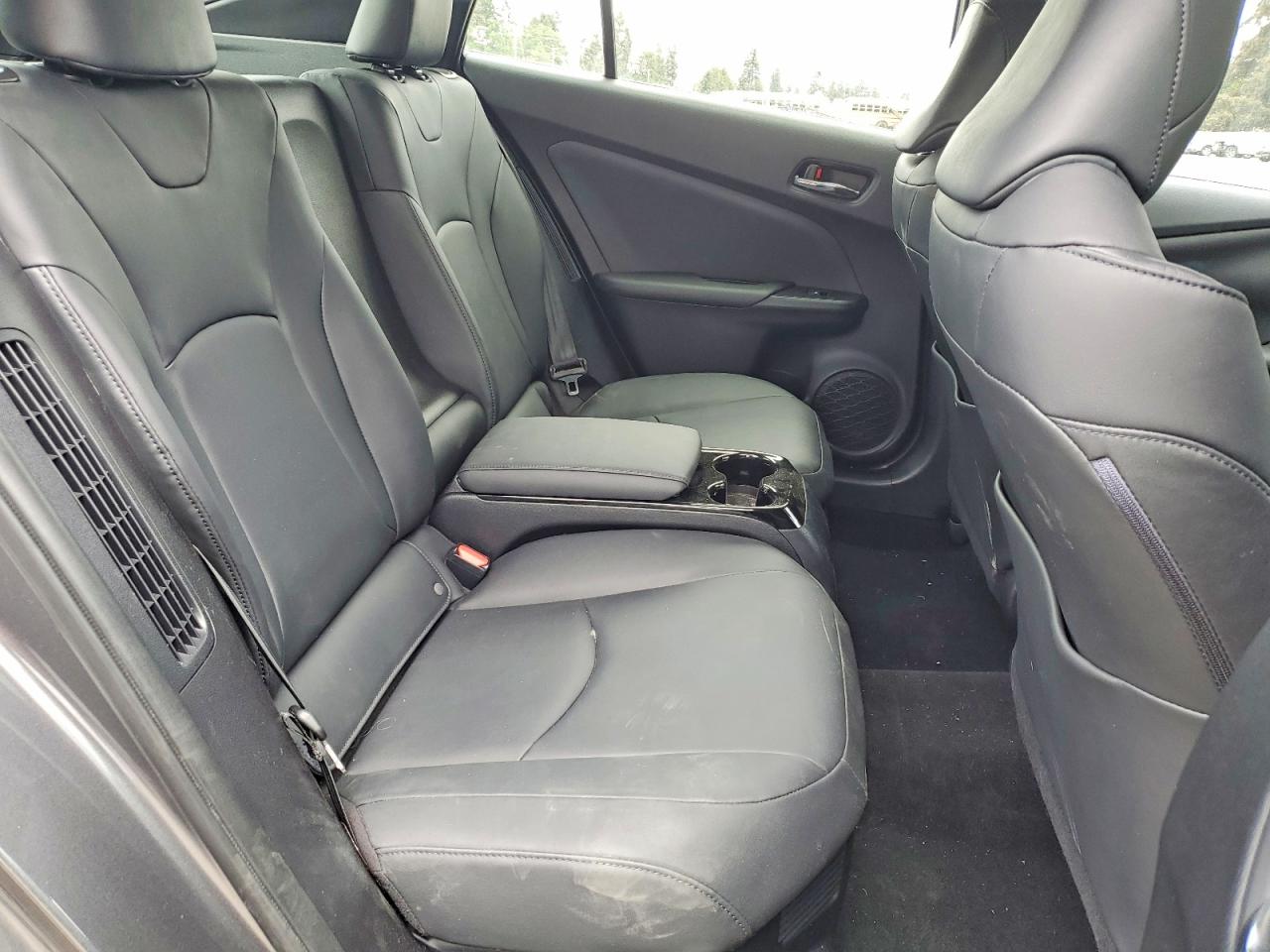 2017 TOYOTA PRIUS