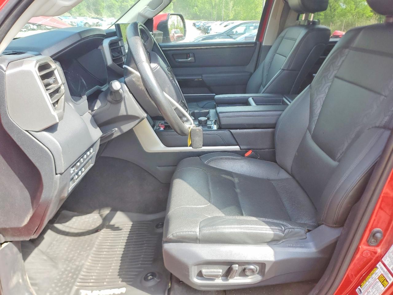 2022 TOYOTA TUNDRA