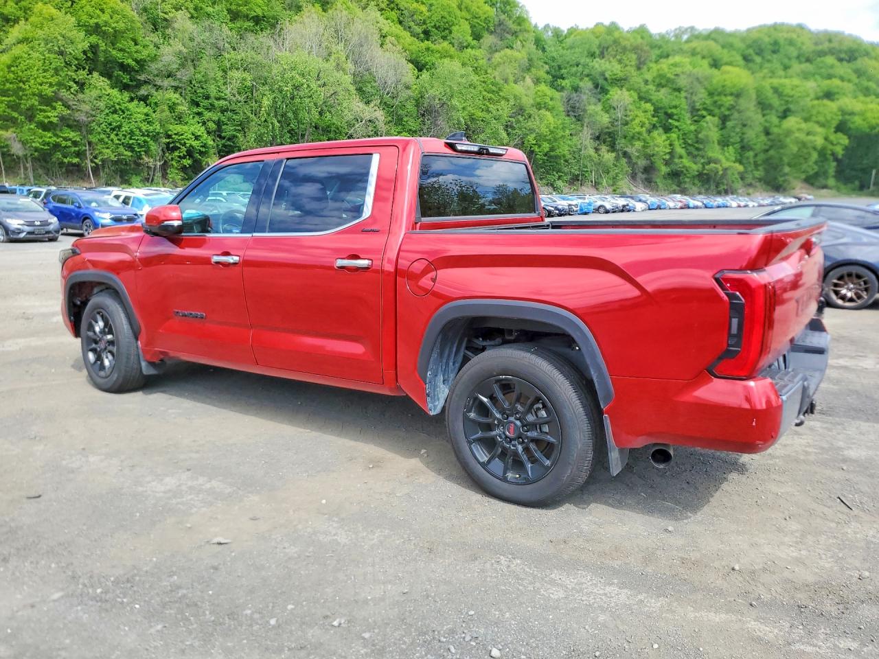 2022 TOYOTA TUNDRA