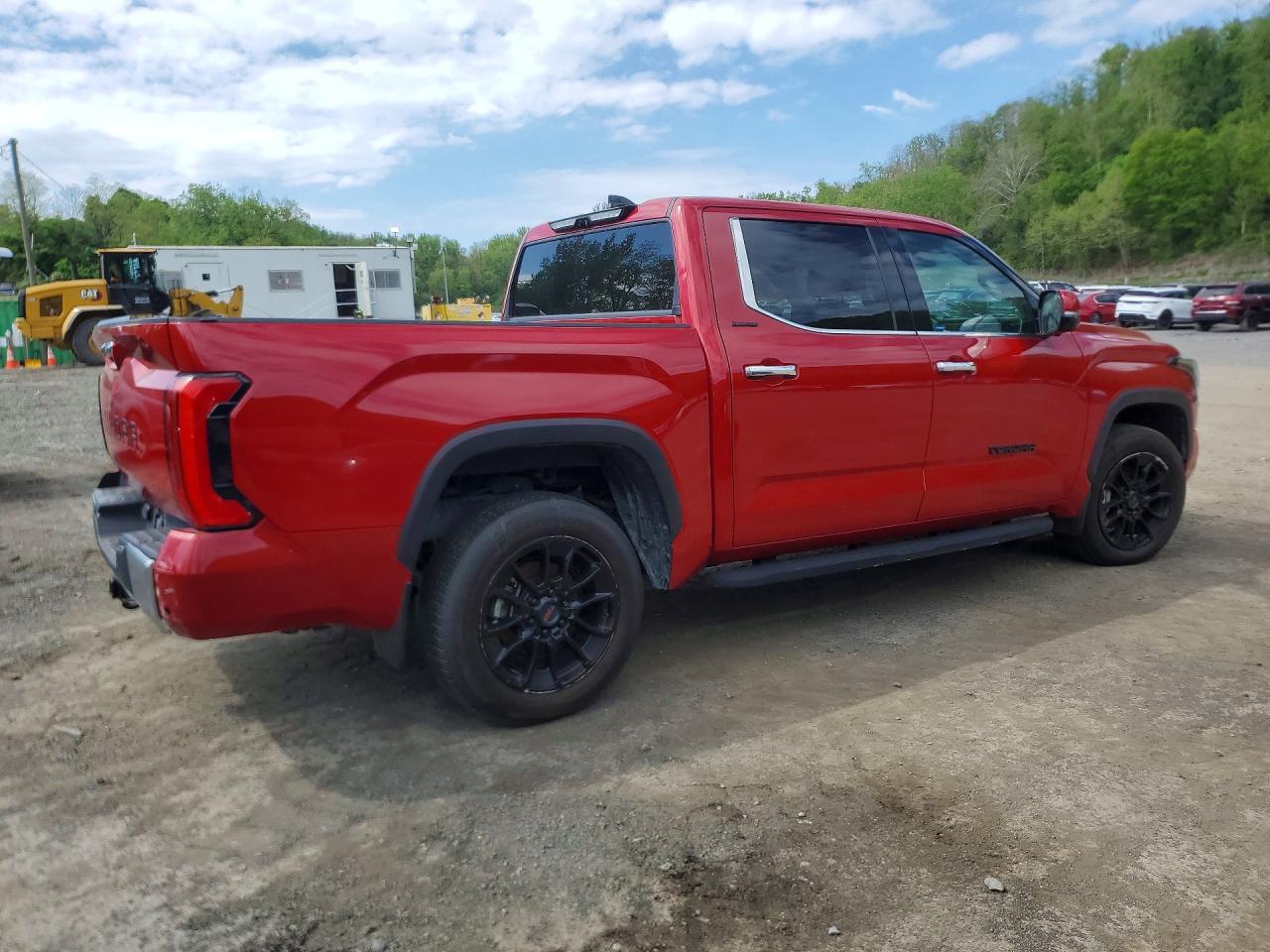 2022 TOYOTA TUNDRA