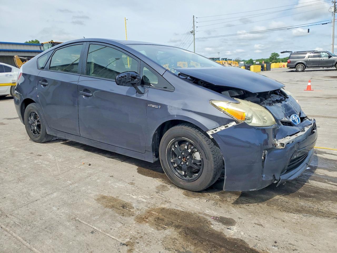 2014 TOYOTA PRIUS