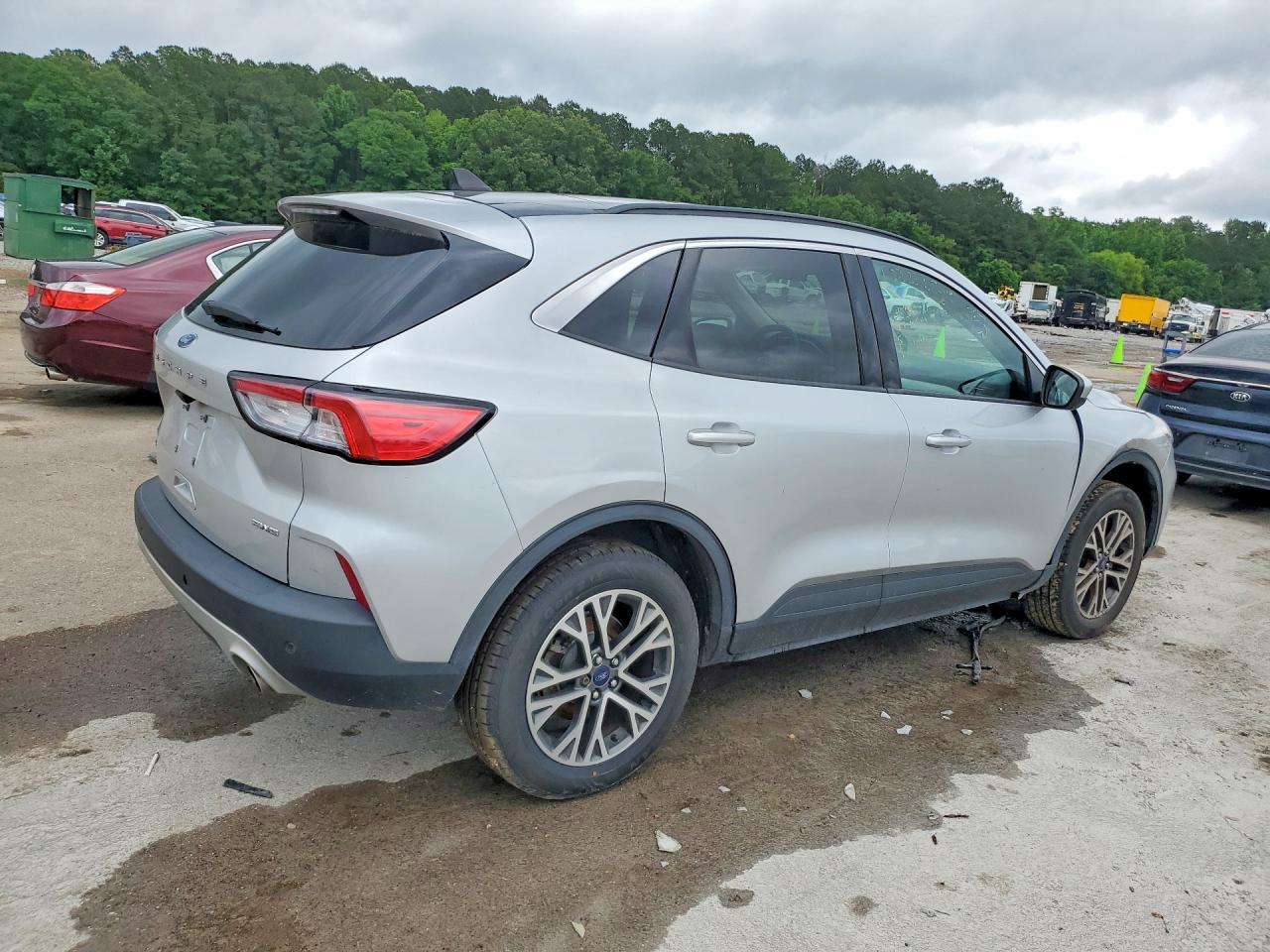 2020 FORD ESCAPE