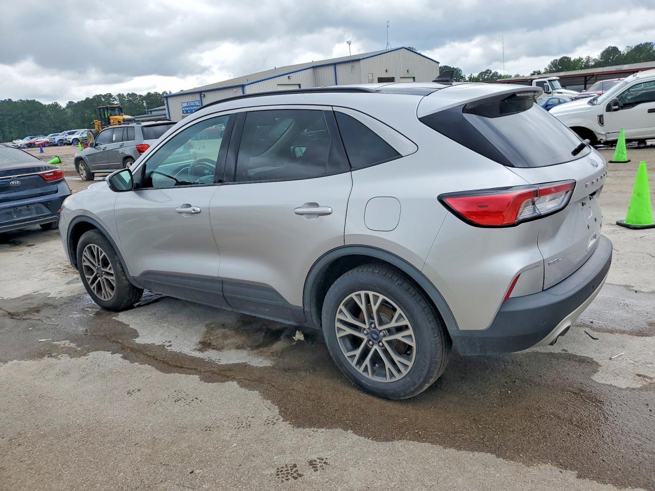 2020 FORD ESCAPE