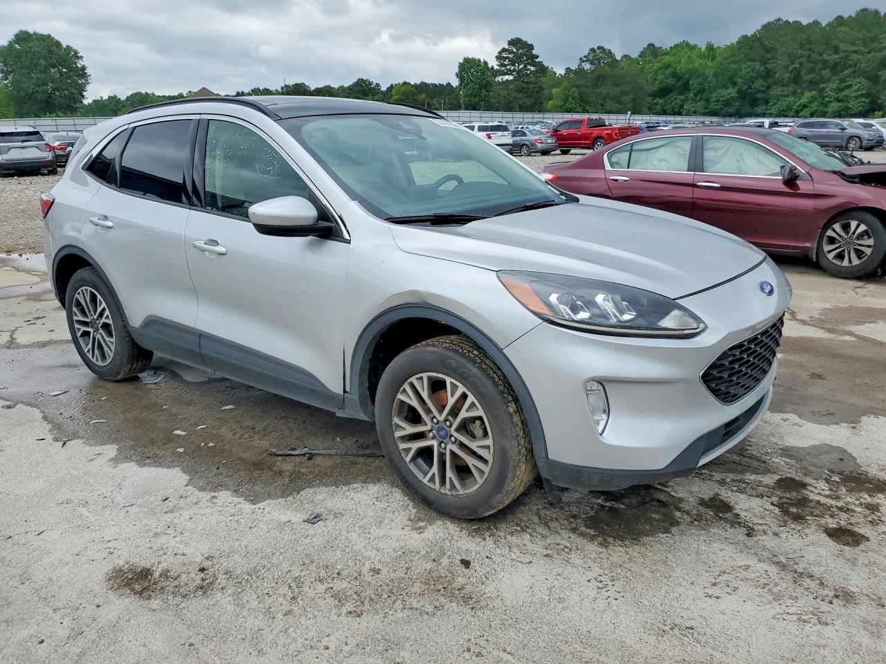 2020 FORD ESCAPE