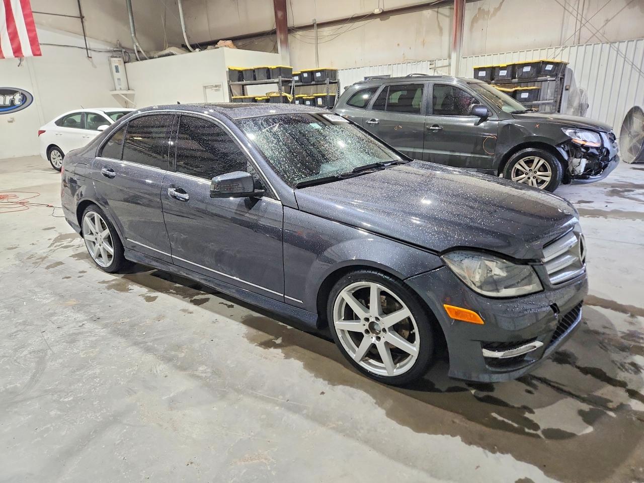 2013 MERCEDES-BENZ C-CLASS