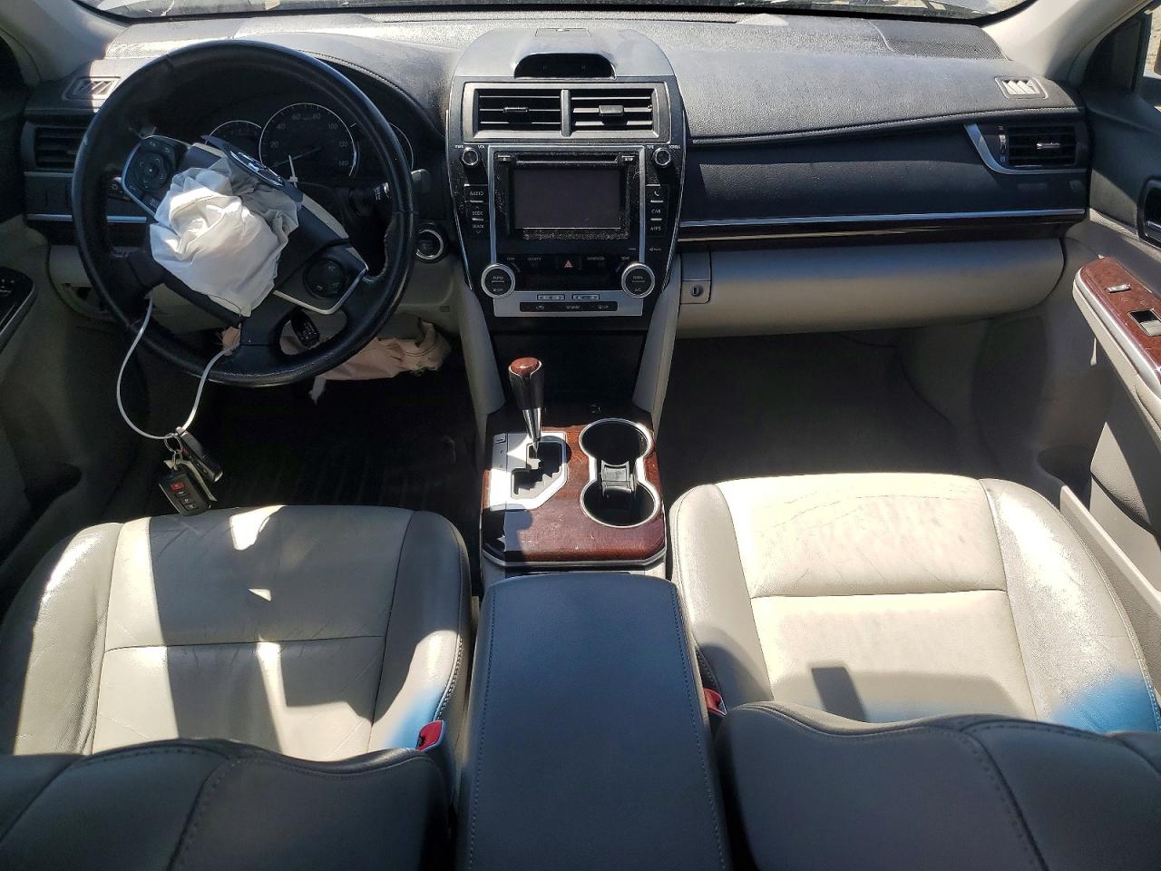 2012 TOYOTA CAMRY
