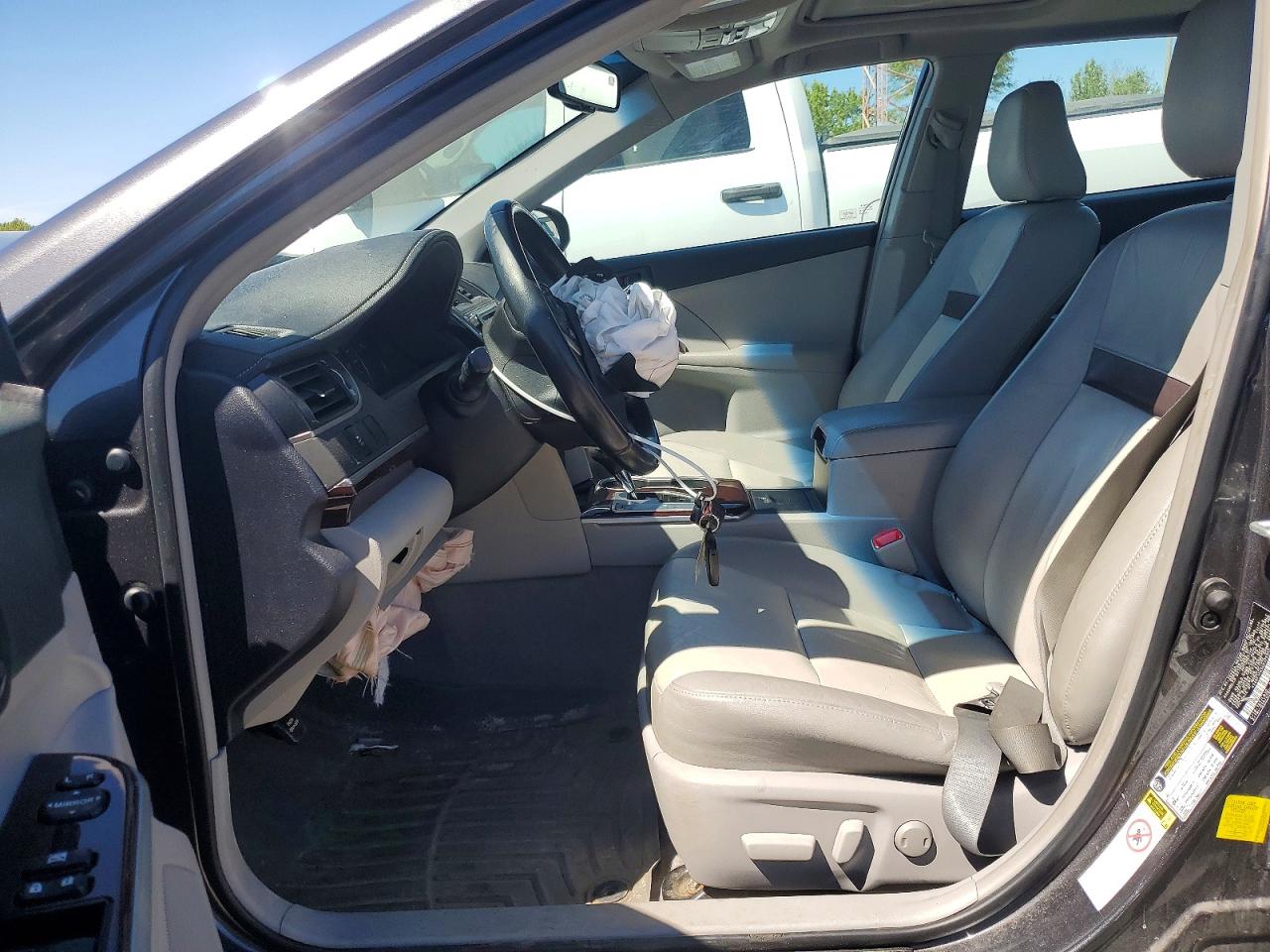 2012 TOYOTA CAMRY