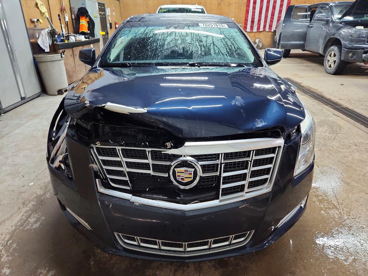 2014 CADILLAC XTS