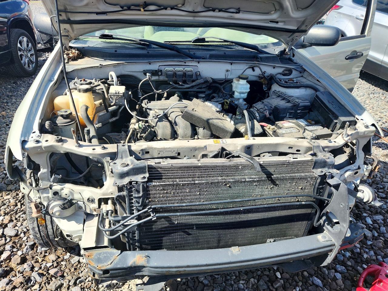 2006 FORD ESCAPE
