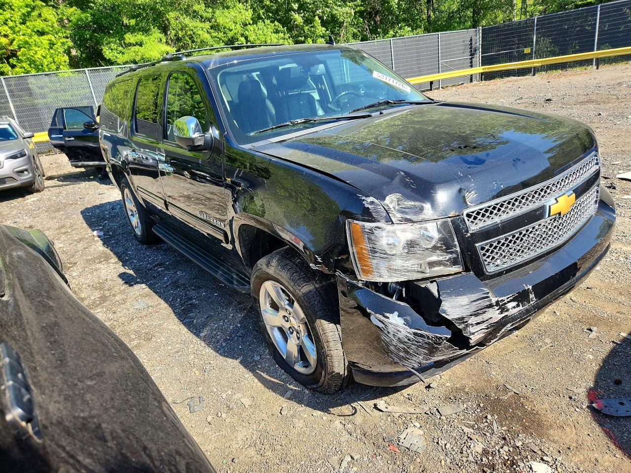 2013 CHEVROLET SUBURBAN