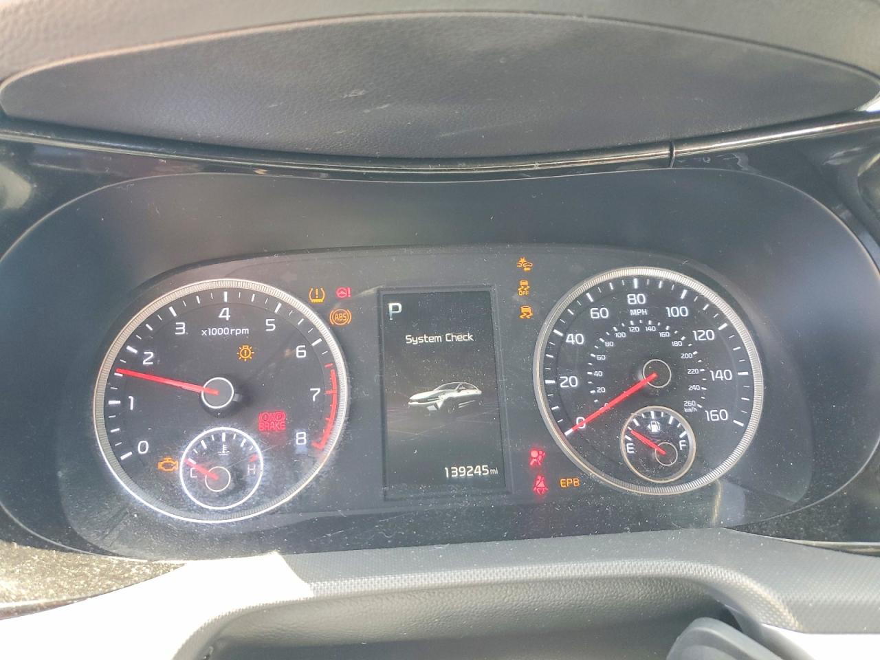 2022 KIA K5