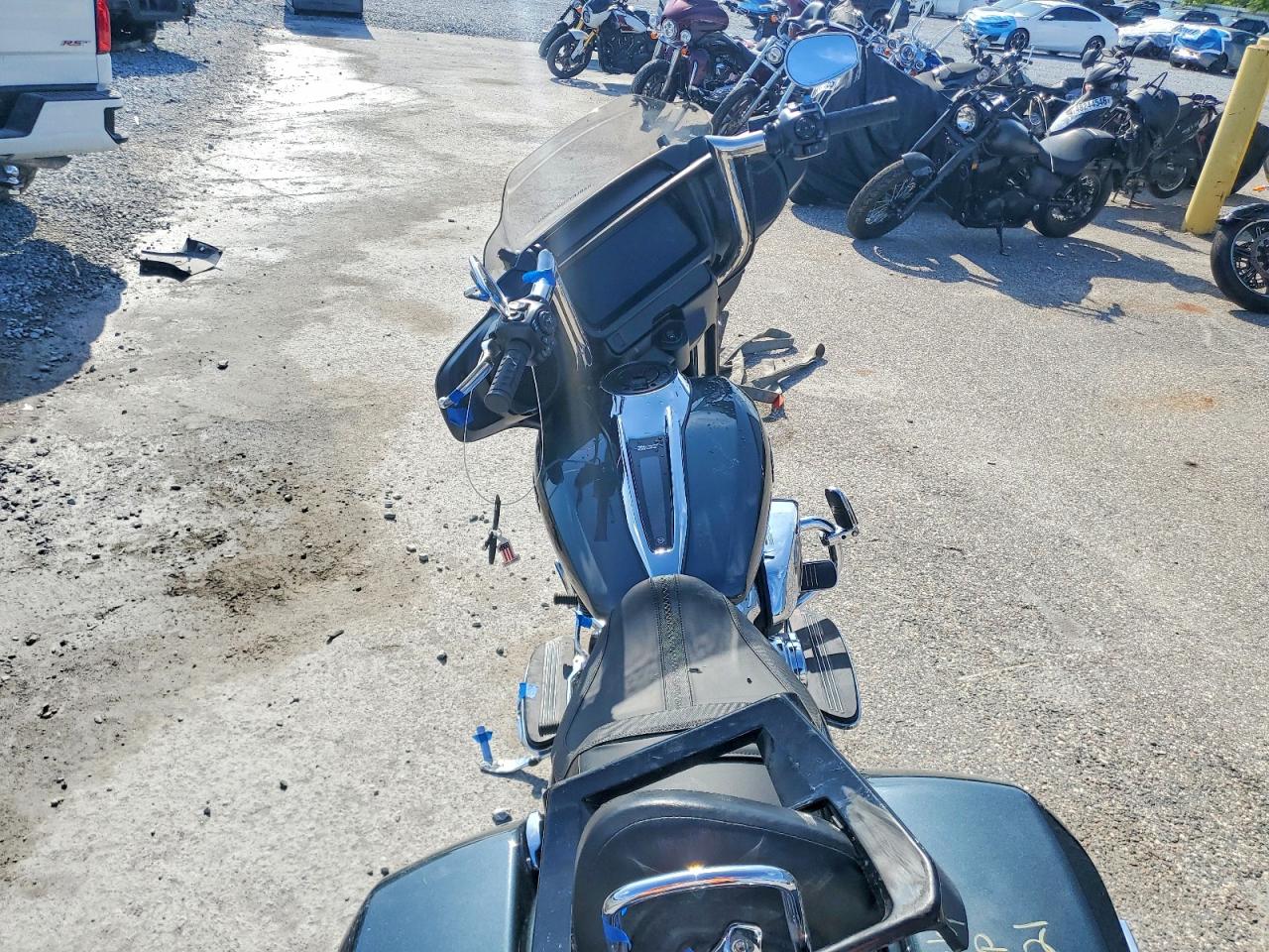 2025 HARLEY DAVIDSON FL