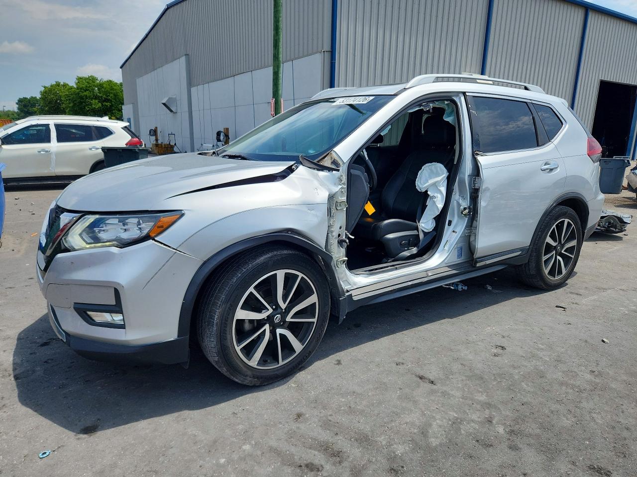 2019 NISSAN ROGUE