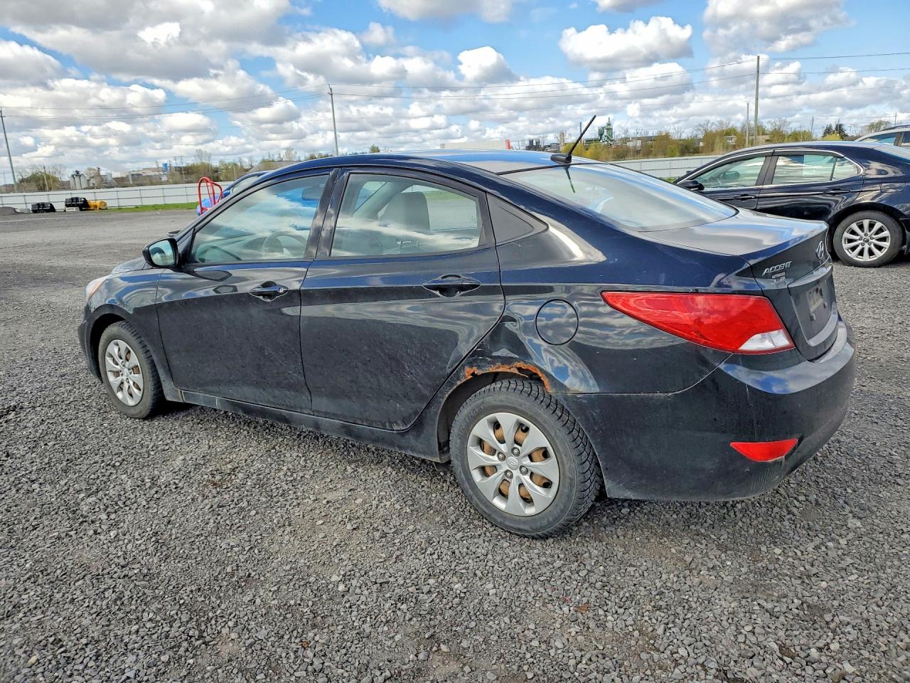 2016 HYUNDAI ACCENT
