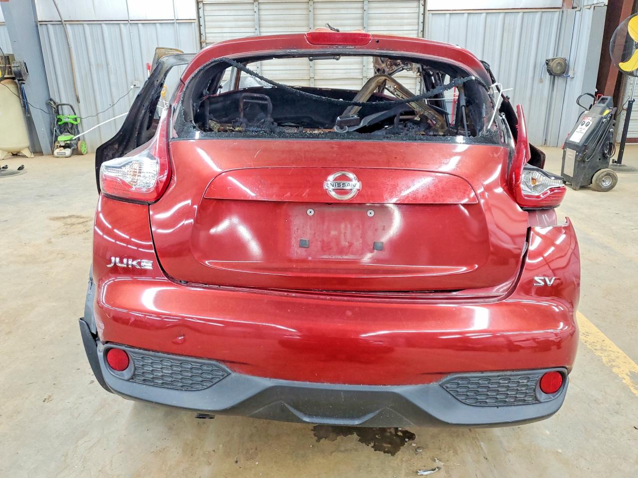 2015 NISSAN JUKE