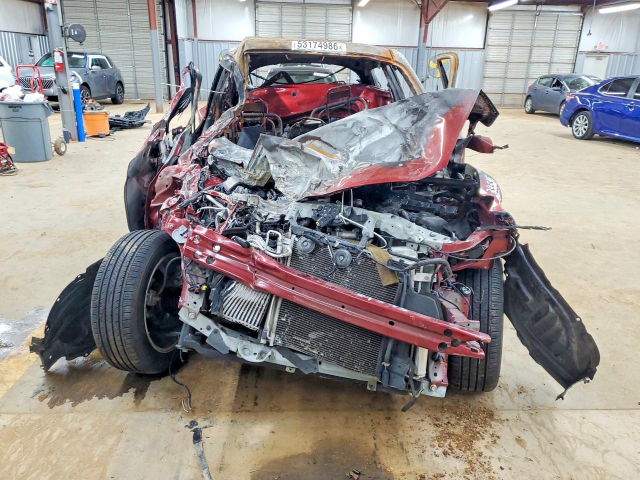 2015 NISSAN JUKE