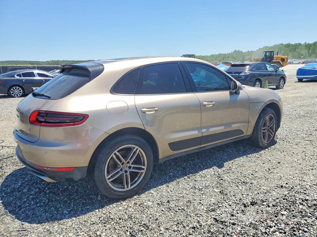 2017 PORSCHE MACAN