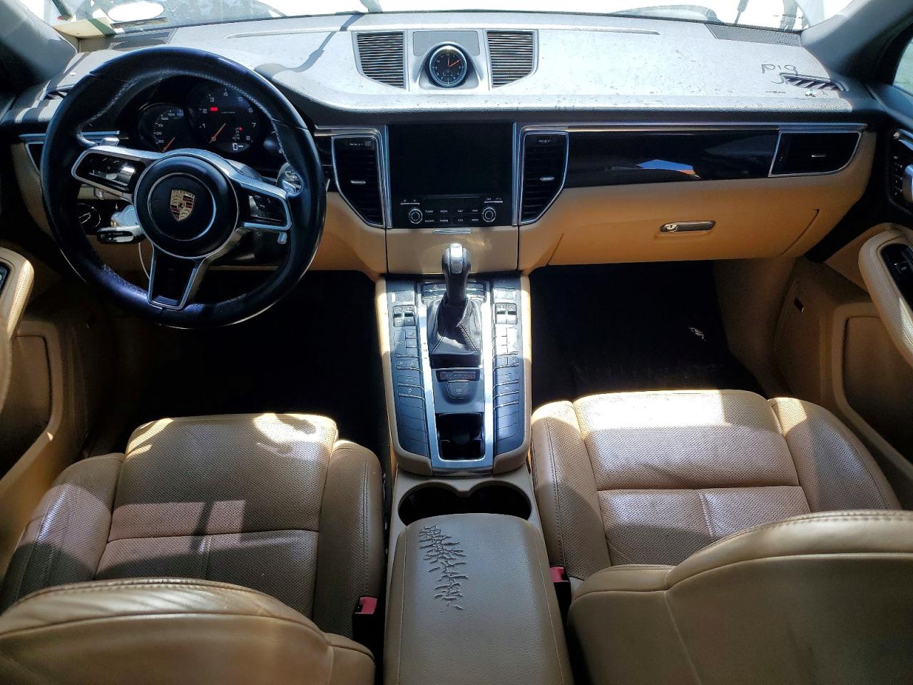 2017 PORSCHE MACAN