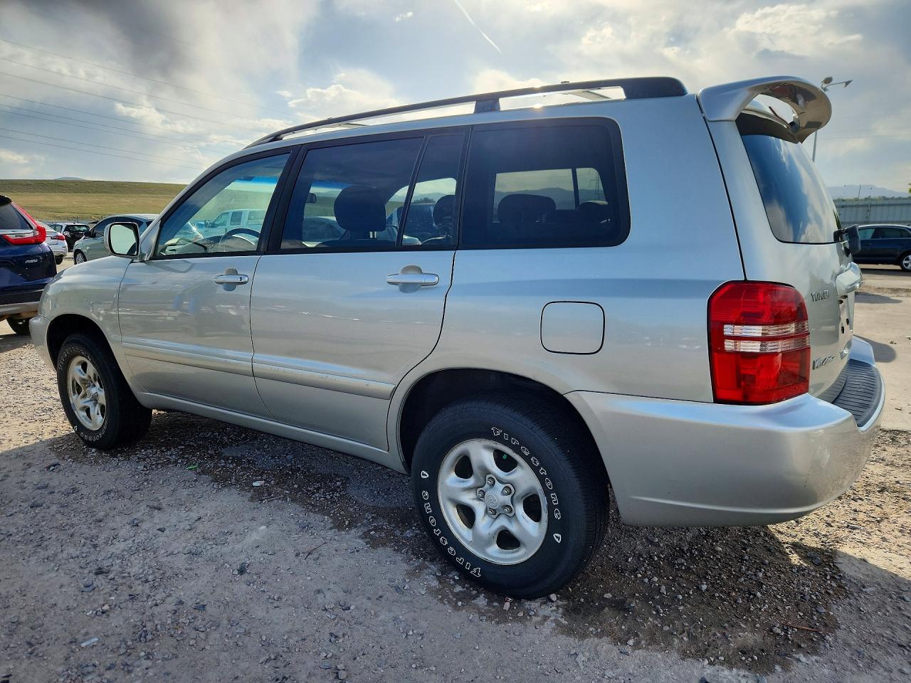2003 TOYOTA HIGHLANDER