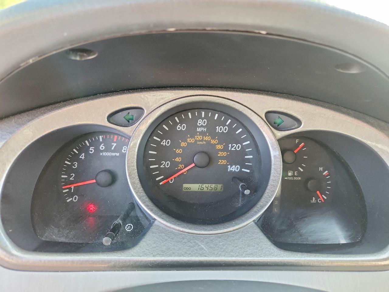 2003 TOYOTA HIGHLANDER