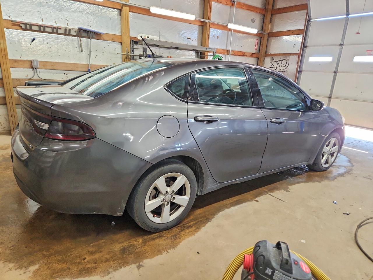 2016 DODGE DART
