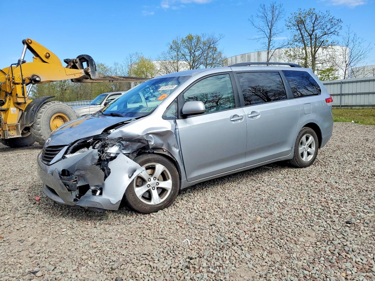 2013 TOYOTA SIENNA