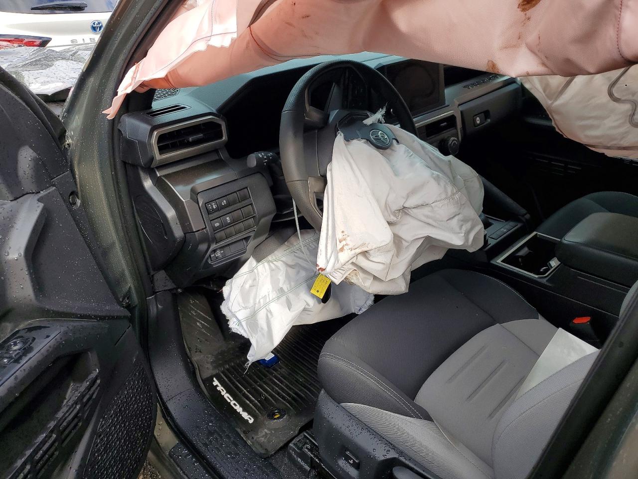 2025 TOYOTA TACOMA