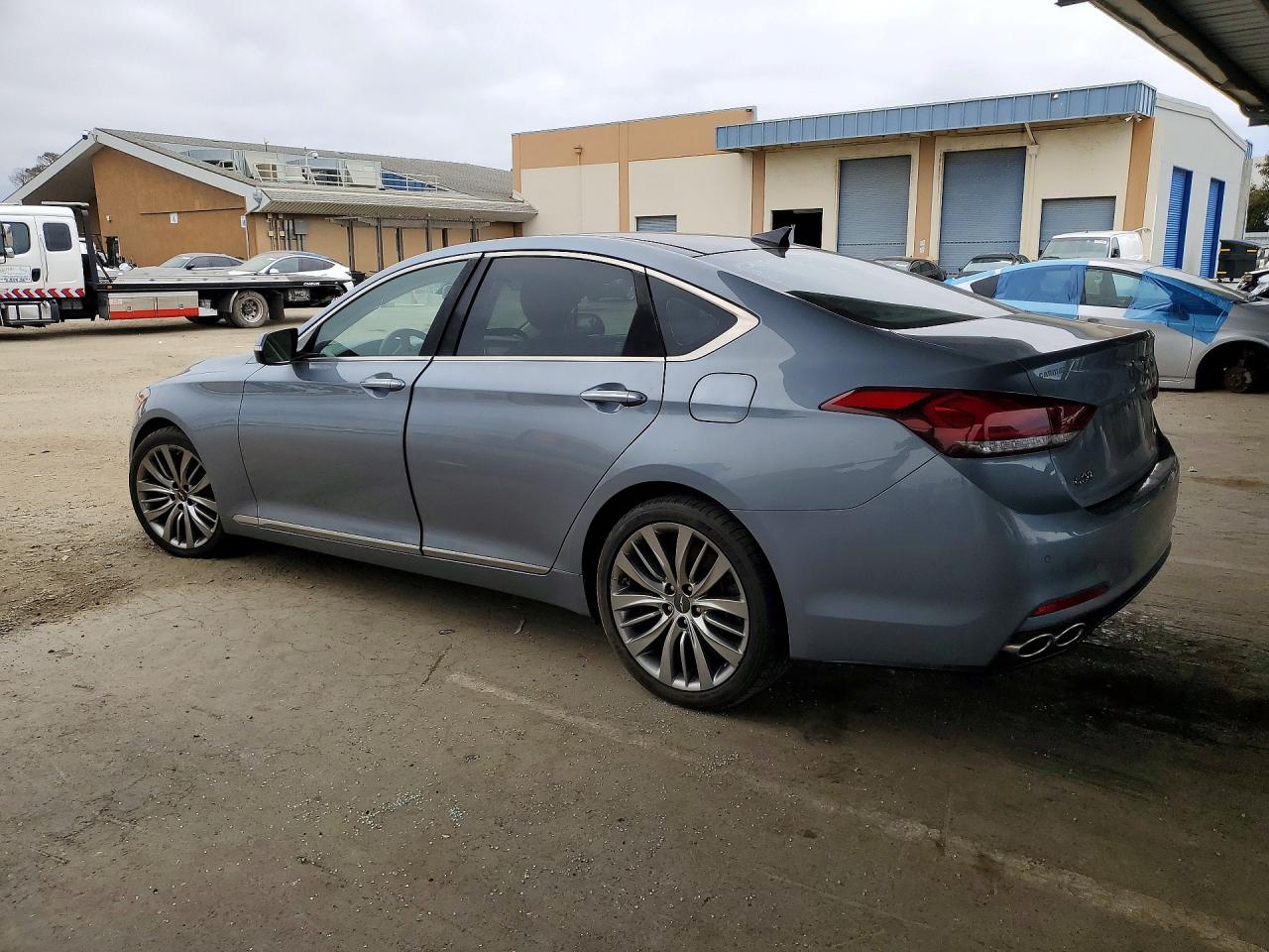 2017 GENESIS G80