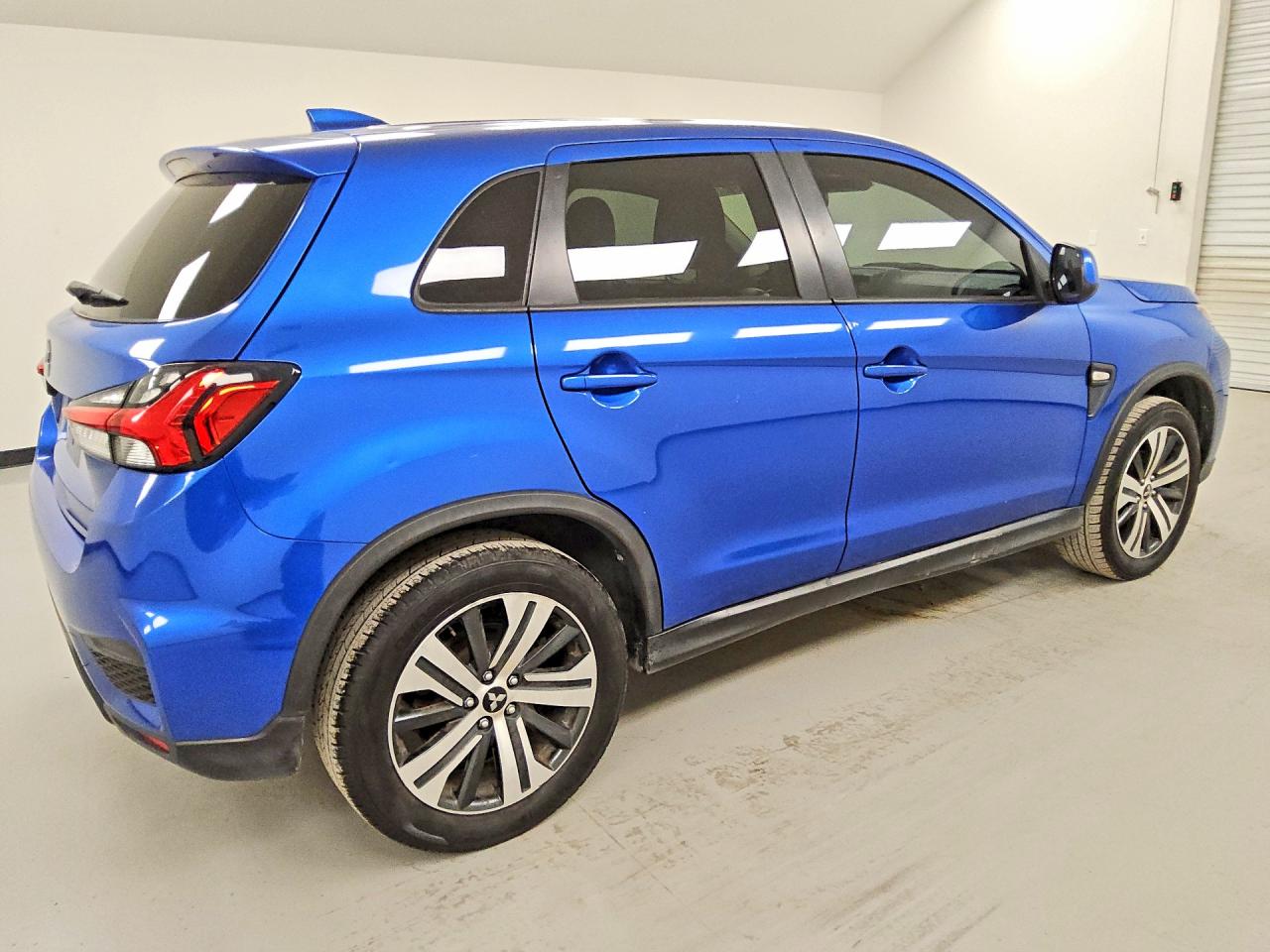2021 MITSUBISHI OUTLANDER
