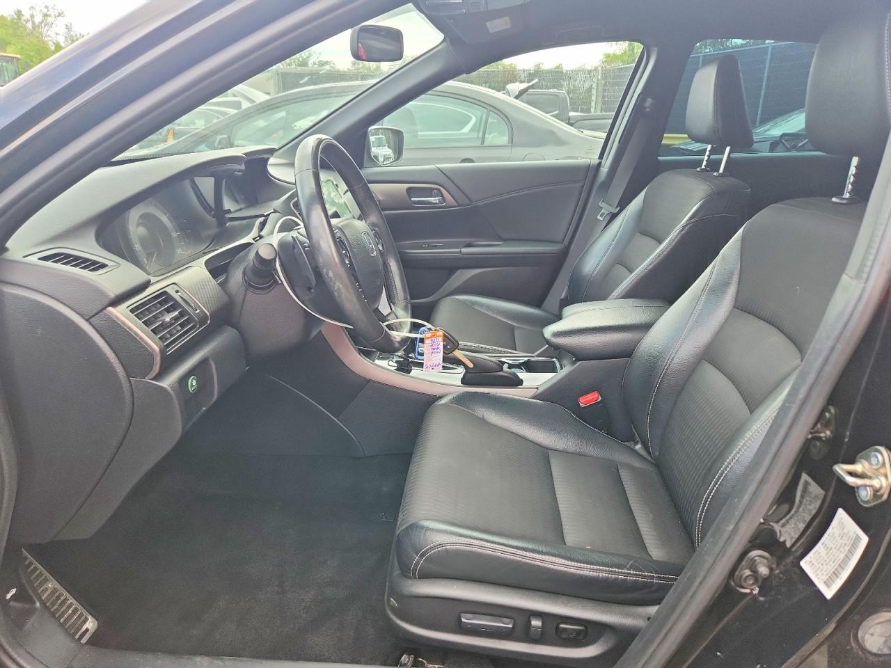 2016 HONDA ACCORD