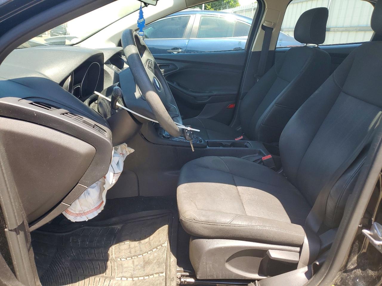 2017 FORD FOCUS